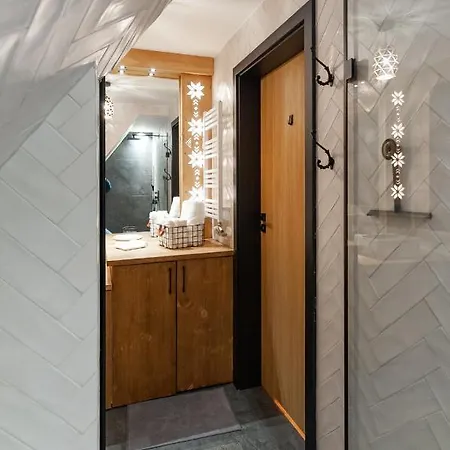 Oczko Na Giewont 펜션 *